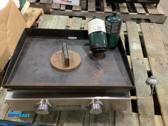 Lot 2-99208 - Camping size blackstone with 2 propane tanks
