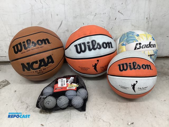 Lot 2-76938 - Lot of (5) 3 Wilson basketballs and 1 Baden volleyball and 1 pack of golf balls