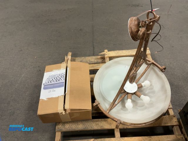 Lot 2-76619 - Hanging light fixture with rustic metal frame and 25lbs quility weighted blanket