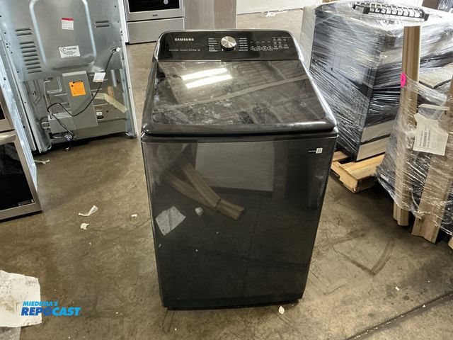 Lot 2-55230 - Scratch & Dent Samsung WA55CG7100AV Top Load Washer with Super Speed Wash