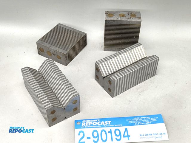 Lot 2-90194 - MAGNETIC CHUCK V BLOCKS AND PARALLELS.
