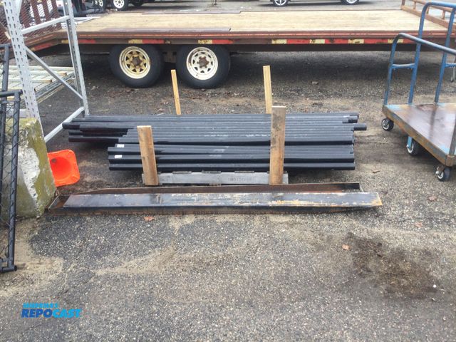Lot 2-56638 - 43 wheatland tube fence post 43 black metal terminal chain link fence post