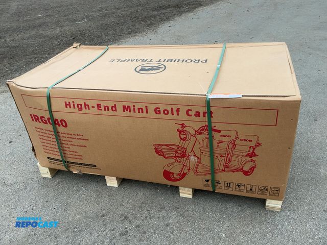Lot 2-44682 - New SDLANCH IRGC40 3-Wheel Mini Electric Golf Cart / Scooter, 60 Volt, 600 Watt Motor, Three Speed, ...