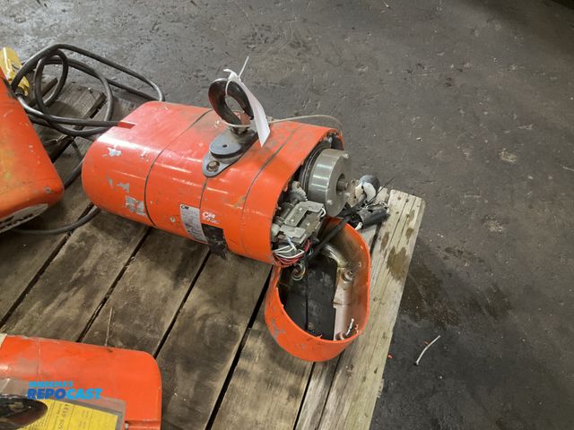 Lot 2-34925 - CM Lodstar 1 ton electric chain fall hoist, 440-480 volt 3 phase electric, one end cover panel is no...