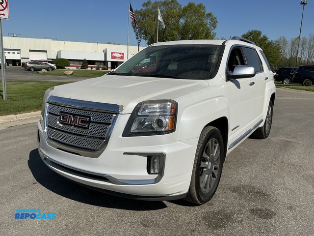 Lot 2-39604 - 2016 GMC Terrain Denali SUV AWD
