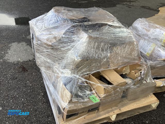 Lot 2-27918 - Pallet Lot of Mechanical and electrical fittings and hangers, compression fittings, 1"  tubing fitti...
