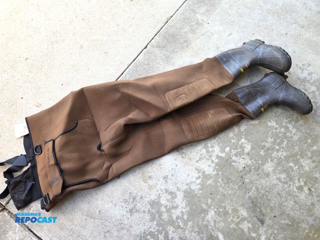 Lot 2-93573 - Hodgman insulated waders, size 9. Consignor states used only a couple times.