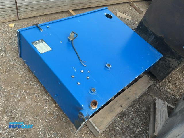 Lot 2-75729 - HydraMaster Blue Aluminum Vacuum Tank
