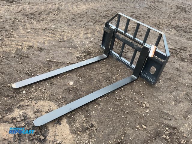 Lot 2-42374 - New JCT 60” Fork Skid Steer Attachment, Quick Attach Carriage with Two 60” Forks, Forks are 4” Wide