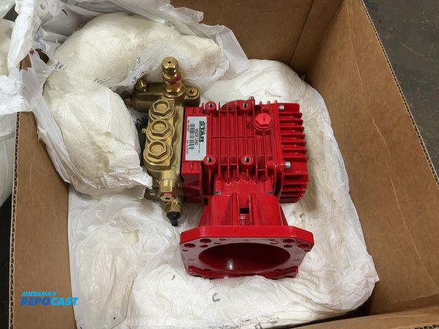 Lot 2-21126 - Unused North Star Pressure Washer Pump Assembly, Model NSZW 3540, 3.5 GPM, 4,000 PSI