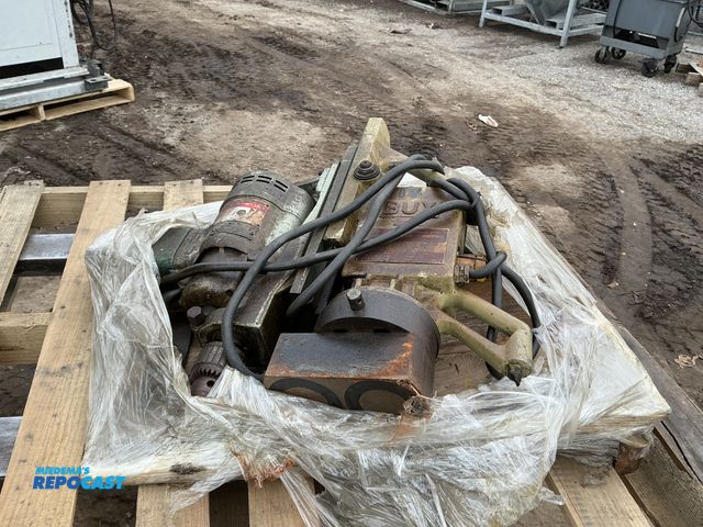 Lot 2-94692 - J Walter Industrial Drill Press