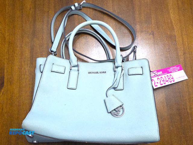 Lot 2-29489 - Authentic Michael Kors handbag, leather.