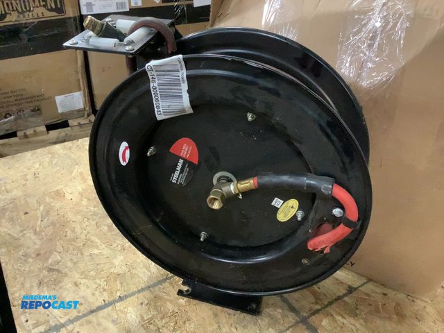 Lot 2-92433 - Lot of 3 steelman hose reels 98457-Ind