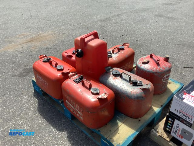 Lot 2-36708 - 7 Gas Cans, 6 Are Marine Including - OMC, Evinrude, Yamaha and Attwood