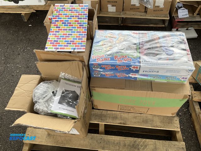 Lot 2-93618 - Miscellaneous skid lot including: (2) sets of 42-pc cardboard brick sets, cold flame sprayer ZQ16003...