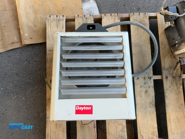 Lot 2-95000 - Dayton 2YU70 Garage Heater