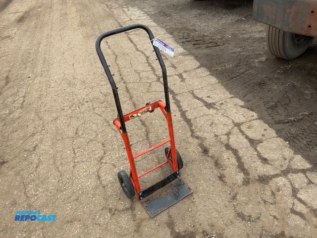 Lot 2-33394 - Convertible 2-Wheel Dolly, solid tires, has casters