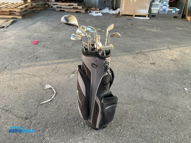 Lot 2-36432 - Nike Golf Bag containing a Impex Offset Titanium 1 Wood, Walter Hagen 3-9 Iron Set, MDD Plus 9 Iron,...