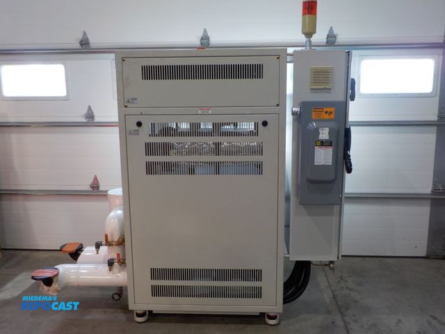 Lot 2-33543 - Cotran auto temp controller unit. Model# TOM-240S-UL. 280 volts.  3 Phase. Temp. Range 80c - 200c . ...