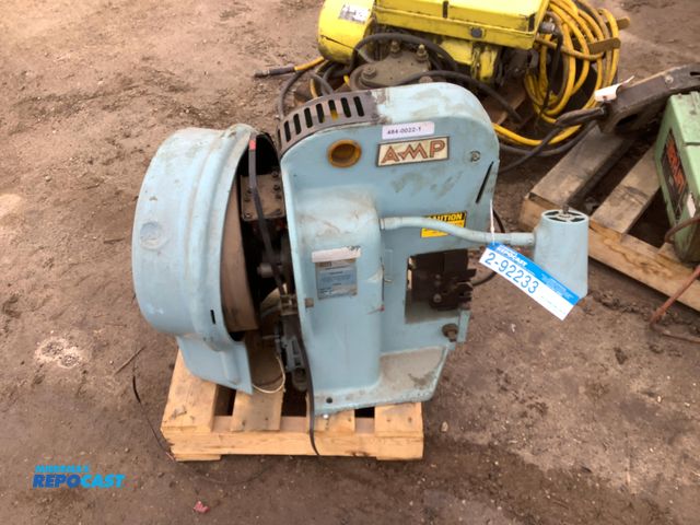 Lot 2-92233 - AMP 1-471273-3 Ampolectric