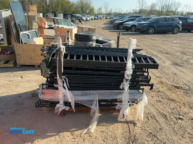Repocast.com - Lot 2-77548 - Crate of 67” Metal RV bunk rails and Metal ...