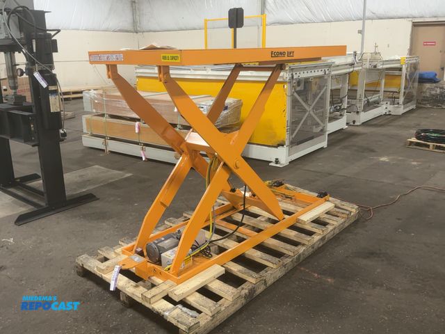 Lot 2-30968 - 2025 Econo Lift Model SL48-40SP 4,000 lb Capacity Lift Table, 110 volt, corded control, lifts up to ...