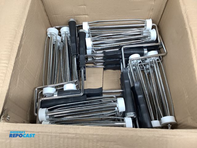 Lot 2-24332 - Lot of (24) Wooster Heavy Duty 9” Paint Roller Handles