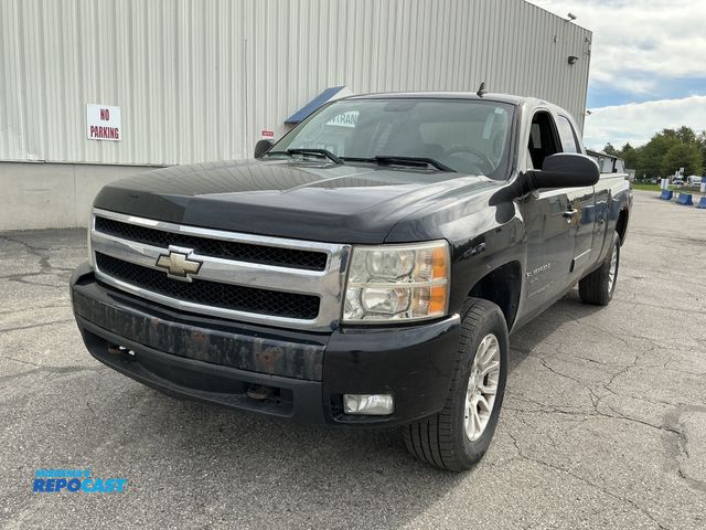 Lot 2-27036 - 2008 Chevrolet Silverado 1500 LT Extended Cab Long Box Pickup Truck 4x4