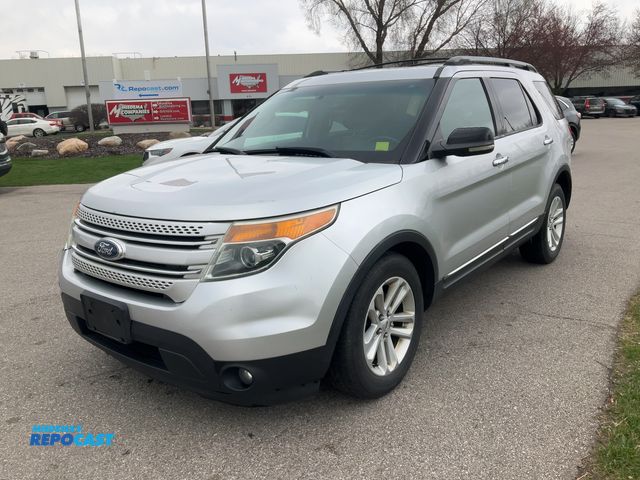 Lot 2-46615 - 2012 Ford Explorer XLT SUV 4x4