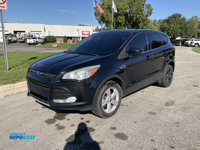 Lot 2-67935 - 2013 Ford Escape SE SUV 4x4