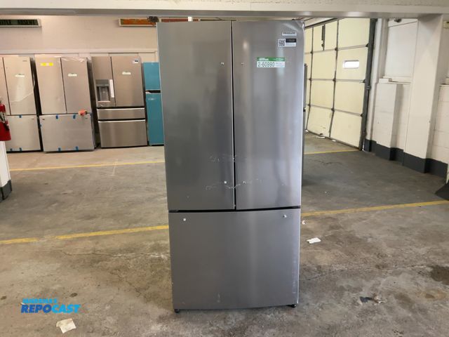 Lot 2-60990 - Scratch & Dent Electric Free Standing Frigidaire FRFG1723AV05 Refrigerator/Freezer