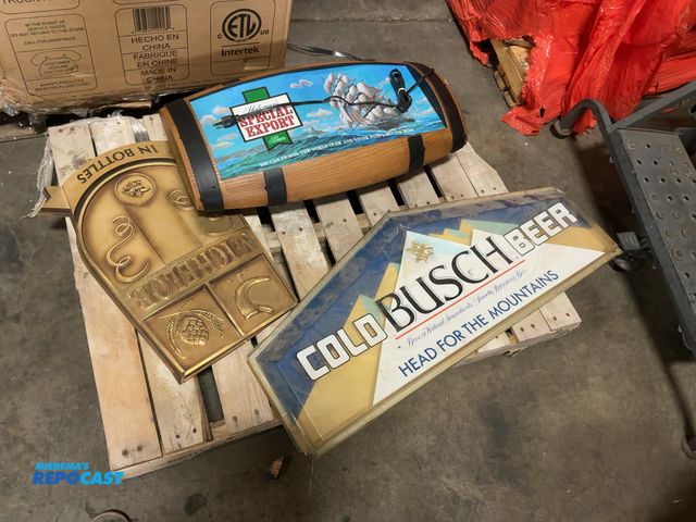 Lot 2-91325 - Skid Lot of a Heileman’s Special Export Beer Light Up Sign, Cold Busch Beer Sign, and Michelob in Bo...
