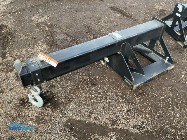 Lot 2-40972 - New Chery Industrial Forklift Jib, Manual Extendable Jib, fork pockets, 101” Length Extended, has cl...