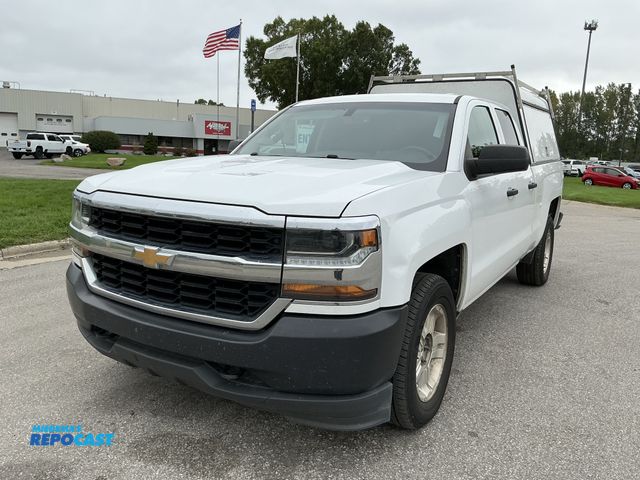 Lot 2-33436 - 2018 Chevrolet Silverado 1500 Work Truck Double Cab Standard Box Pickup Truck 4x4