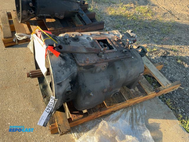 Lot 2-11947 - Used Eaton Fuller RTO16710CAS2 Transmission from a Semi Truck