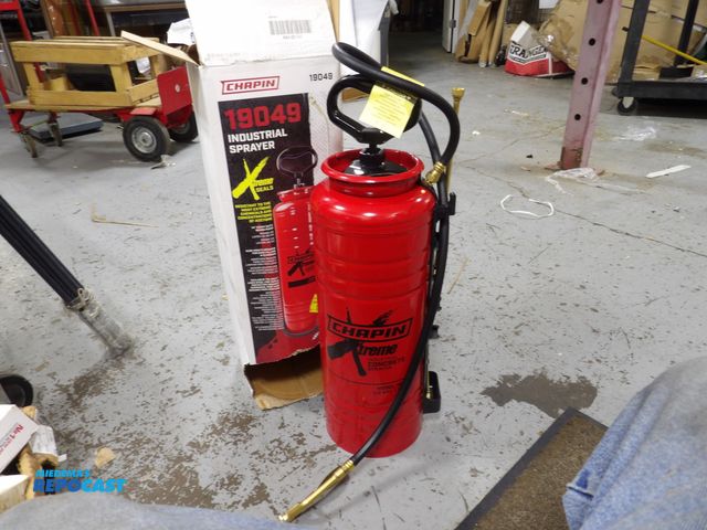 Lot 2-53950 - Chapin Handheld Sprayer, 3-1/2 gallon Steel Tank, 258+ max Spray distance, 60 PSi
Hand pump, 4ft hos...