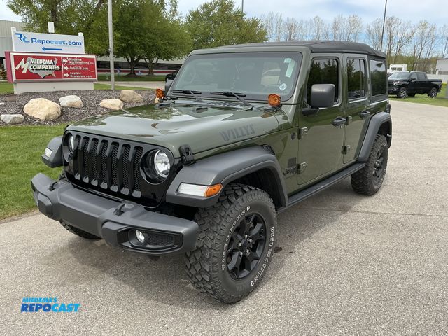 Lot 2-40611 - 2021 Jeep Wrangler Unlimited Sport SUV 4x4
