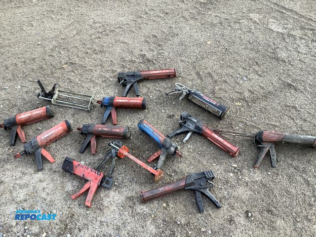 Lot 2-35980 - Variety of hilti adhesive and caulking dispensing tools