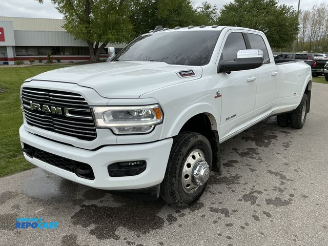 Lot 2-53549 - 2019 Ram 3500 Laramie Crew Cab Short Box Pickup Truck 4x4