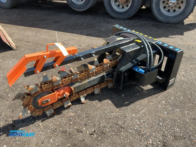 Lot 2-42999 - Used Mower King Model ECSSCT72 Trencher Skid Steer Attachment, Universal Quick Attach, has three hyd...