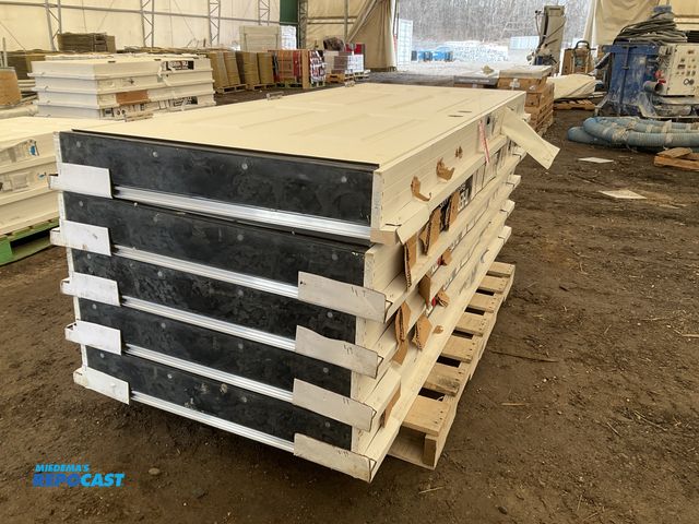 Lot 2-23945 - 5 Therma Tru 228471/228472 6 Panel Fiberglass Smooth Door Unit