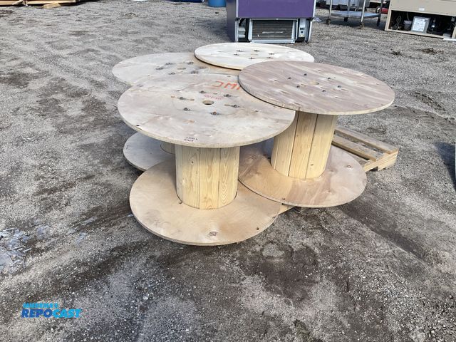 Lot 2-73227 - 4 Large wooden spools approx. 2.5’ in diameter and 1.6’ tall