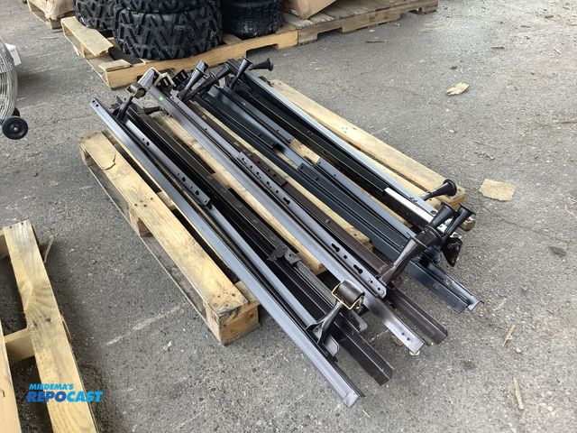 Lot 2-64472 - Skid lot of black metal adjustable and portable bed frames