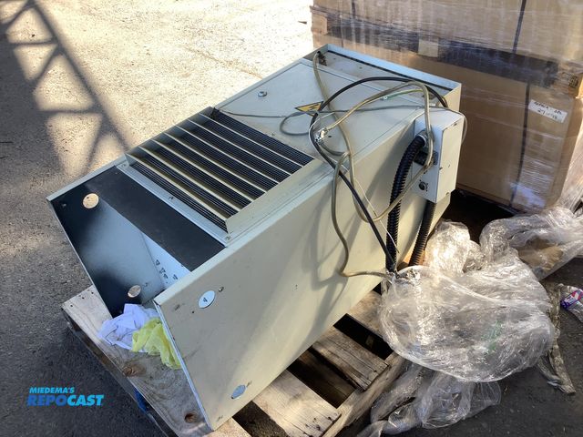 Lot 2-99095 - Charmilles Technologies Generator cabinet