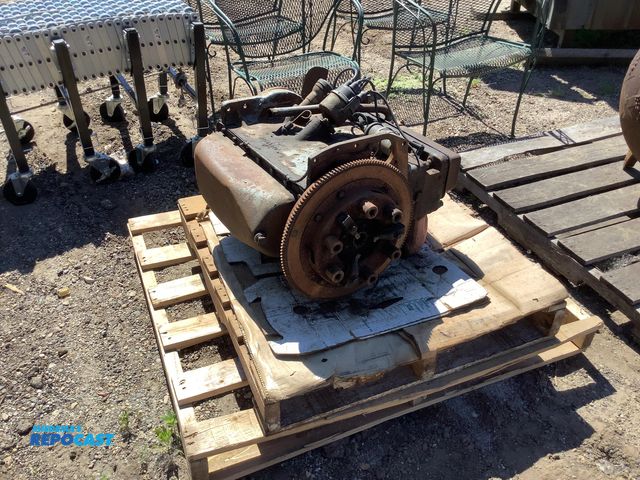 Lot 2-75434 - ferguson tractor motor, continental model z-129 cubic inch, four cylinder, gas model t0-20 and t0-20...