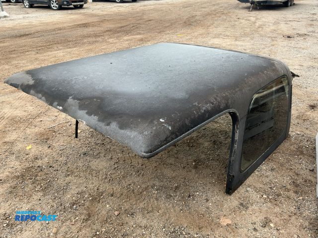 Lot 2-30080 - hard top for 1995 jeep wrangler (fits other years also)