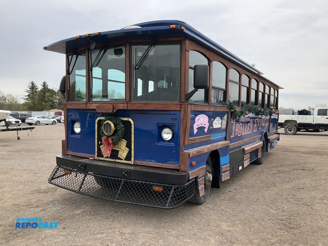 Lot 2-70248 - 1997 Chance Transit Bus Trolly