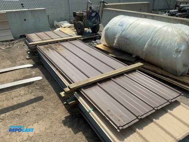 Lot 2-74121 - Bundle of agricultural metal (brown) of assorted sizes