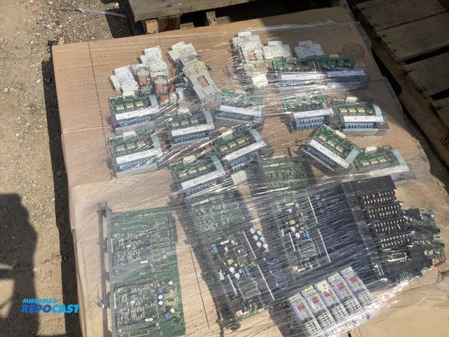 Lot 2-91127 - Skip of industrial supplies, including electronic components or circuit boards