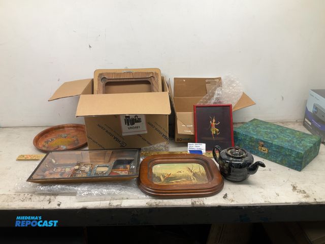 Lot 2-65393 - Lot of decor included pictures, displays, paintings, tea pot, trim from Amway hotel, etc,